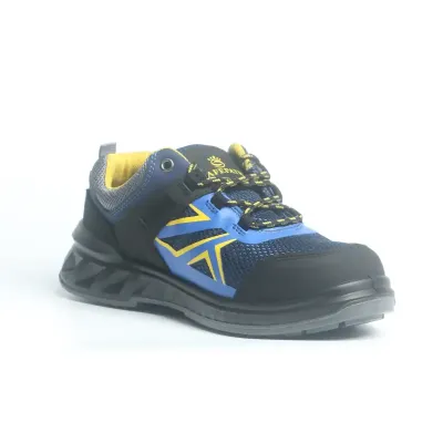 LIGHTWEIGHT SAFETY BOOTS